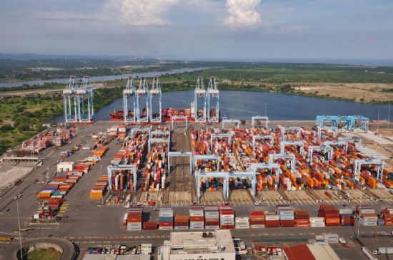 Carga portuaria crece 1.3% durante febrero en medio de menores exportaciones